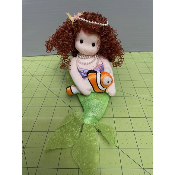 Green Tree Collectable Mermaid 982- 37 Music Box Shelf Sitter Beautiful Sea - Picture 1 of 12